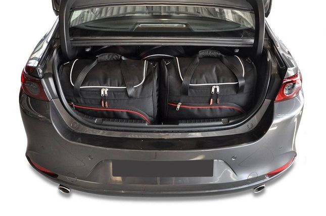 Kjust Reistassenset voor Mazda 3 Sedan vanaf 2019