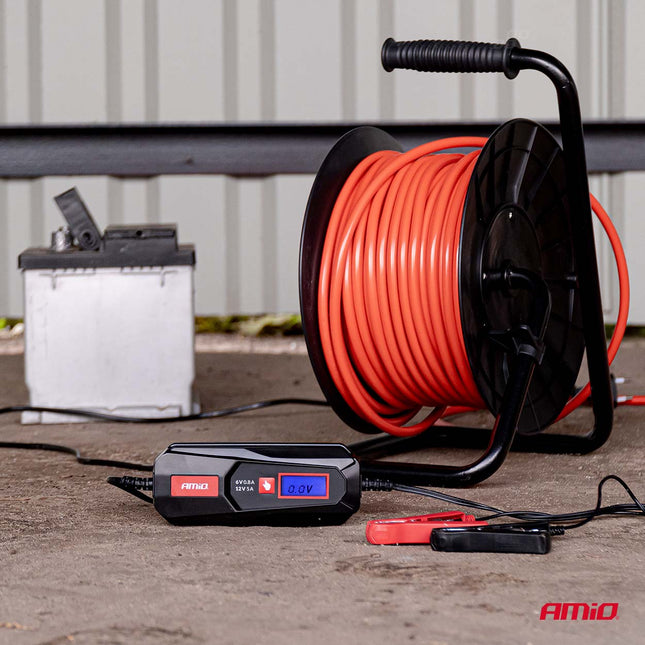 Digitales Batterieladegerät 5A 6V 12V Smart-Ladegerät für Auto, Motorrad und Boot Blei-Säure- und LiFePO4-Batterien