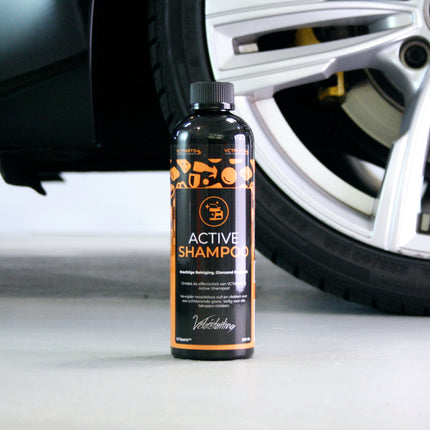 Active Shampoo Premium Werkende Zeep 500ML Krachtig Tegen Vuil voor een Glanzend Resultaat - VCTparts.nl