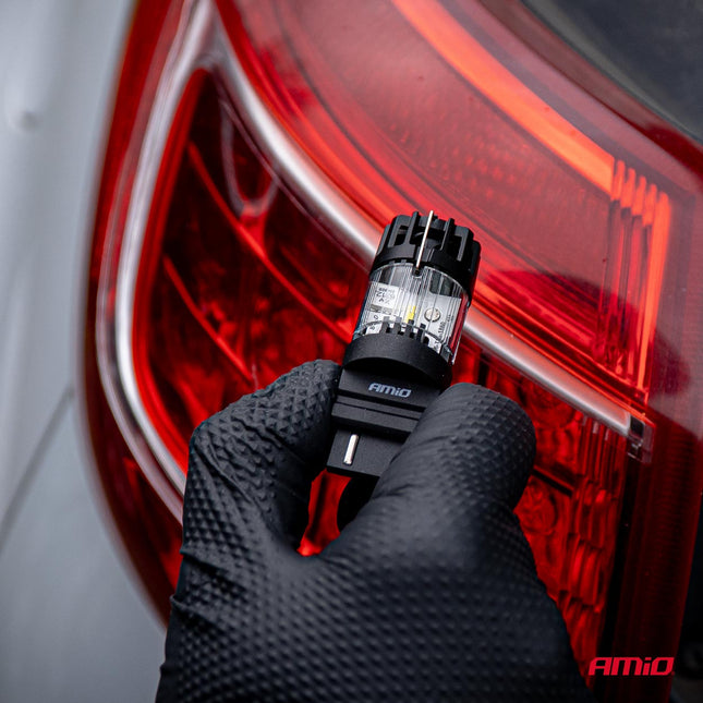 AMiO LED Lamp LumiTec 3157 P27W 12V FULL CANBUS – Krachtige Witte LED Vervanger (1 stuk) - VCTparts.nl