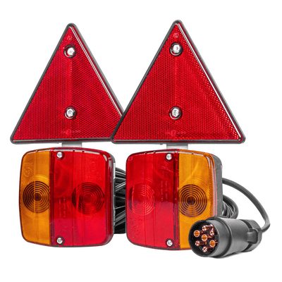 Amio -Set von Lampen mit dreieckigen Reflektoren und starken Magneten 12V
