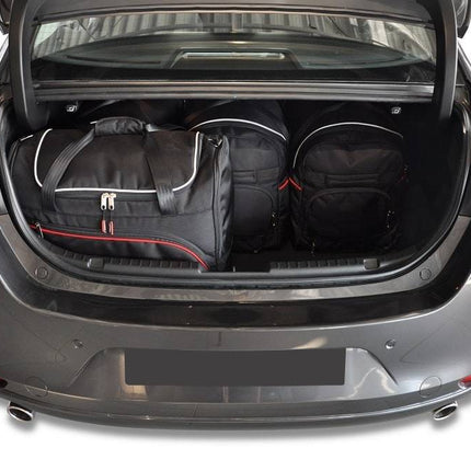 Kjust Reistassenset voor Mazda 3 Sedan vanaf 2019