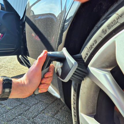 Detailing Combideal Clean Wheels + Plastic/Rubber Restore voor Schone Auto Velgen met Borstels en Doek - VCTparts.nl