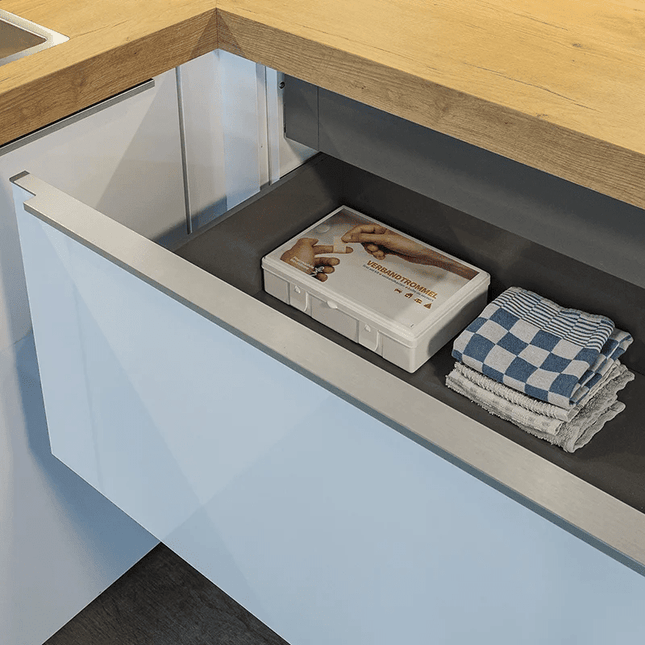 EHBO Verbanddoos 25 - Delig Voor in Auto Caravan of Thuis [First Aid Kit] - VCTparts.nl