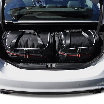 Kjust Kjust Reistassenset voor Alfa Romeo Giulia Sedan vanaf 2016 - Set van 4 Tassen met 2 Roltassen en 2 Vliegtuigtassen Harvest Automotive 1