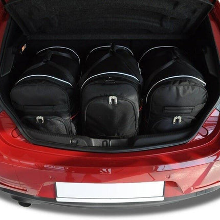 Kjust Kjust Reistassenset voor Alfa Romeo Giulietta 5-deurs 2010-2019 - Set van 3 Tassen met 2 Roltassen en 1 Sporttas Harvest Automotive 1
