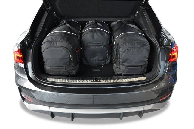 Kjust Kjust Reistassenset voor Audi Q3 Sportback vanaf 2019 - Set van 4 Tassen met 3 Roltassen en 1 Vliegtuigtas Harvest Automotive 2