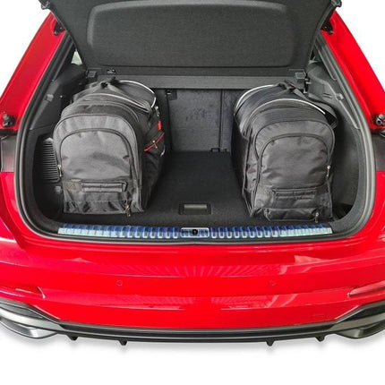 Kjust Kjust Reistassenset voor Audi Q3 Vanaf 2019 - Set van 3 Tassen met 3 Roltassen Harvest Automotive 2