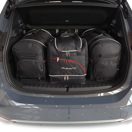 Kjust Kjust Reistassenset voor BMW 2 serie Active Tourer vanaf 2022 - Set van 4 Tassen met 2 Roltassen en 2 Sporttassen Harvest Automotive 1