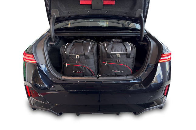Kjust Kjust Reistassenset voor BMW 5 serie Sedan vanaf 2023 - Set van 4 Tassen met 2 Roltassen en 2 Sporttassen Harvest Automotive 1