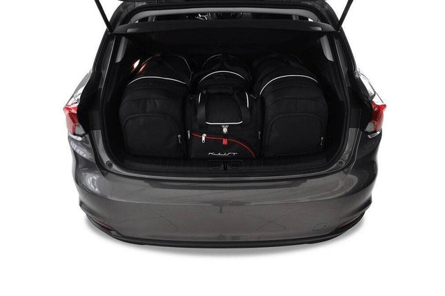 Kjust Kjust Reistassenset voor Fiat Tipo Sedan 2016-2018 - Set van 4 Tassen met 2 Roltassen 1 Sporttas en 1 Vliegtuigtas Harvest Automotive 1