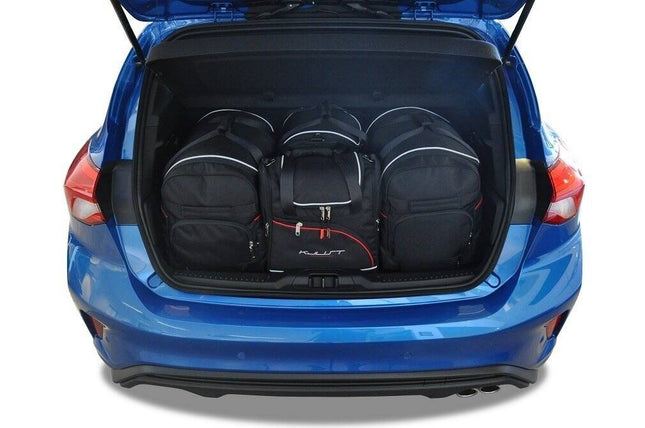 Kjust Kjust Reistassenset voor Ford Focus 5-deurs vanaf 2018 - Set van 4 Tassen met 2 Roltassen 1 Sporttas en 1 Vliegtuigtas Harvest Automotive 1