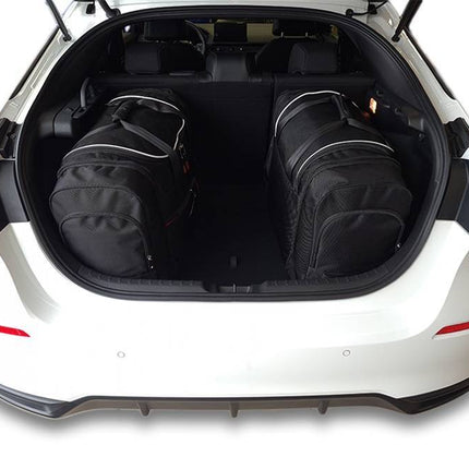 Kjust Kjust Reistassenset voor Honda Civic 5-deurs vanaf 2022 - Set van 4 Tassen met 2 Roltassen 1 Sporttas en 1 Vliegtuigtas Harvest Automotive 6