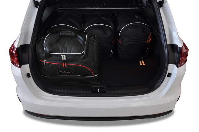 Kjust Kjust Reistassenset voor Kia Ceed Sportswagon vanaf 2018 - Set van 5 Tassen met 3 Roltassen en 2 Sporttassen Harvest Automotive 2