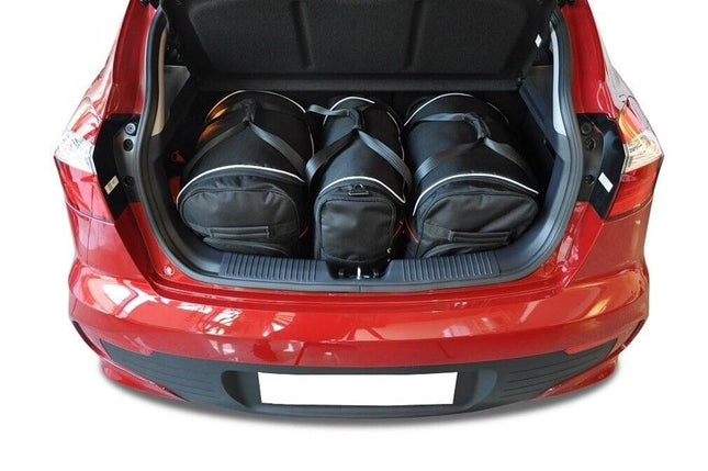 Kjust Kjust Reistassenset voor Kia Rio 3-deurs 2011-2017 - Set van 3 Tassen met 2 Roltassen en 1 Vliegtuigtas Harvest Automotive 1