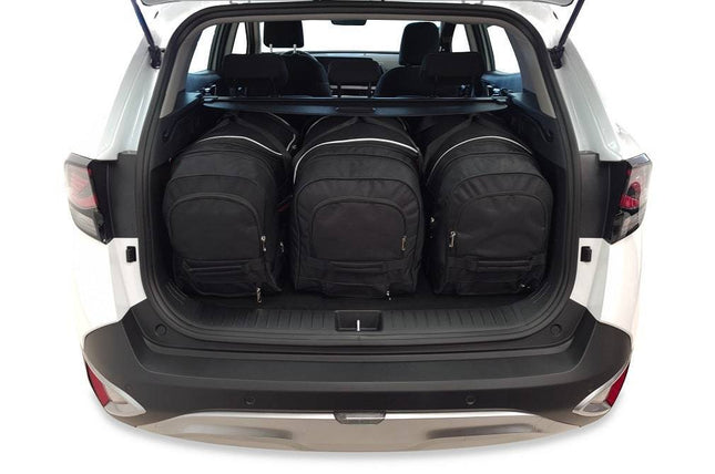Kjust Kjust Reistassenset voor Kia Sportage 5-deurs vanaf 2021 - Set van 3 Tassen met 3 Roltassen Harvest Automotive 1