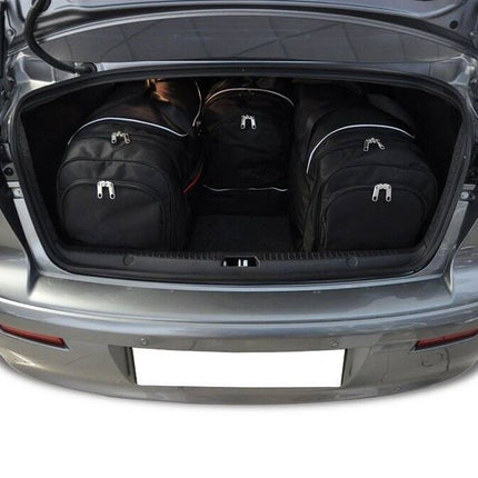 Kjust Kjust Reistassenset voor Mitsubishi Lancer Sedan 2008-2016 - Set van 4 Tassen met 2 Roltassen en 2 Sporttassen Harvest Automotive 2