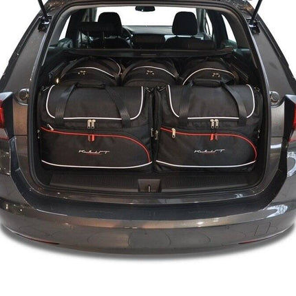 Kjust Kjust Reistassenset voor Opel Astra Sports Tourer 2015-2022 - Set van 5 Tassen met 3 Roltassen en 2 Vliegtuigtassen Harvest Automotive 1