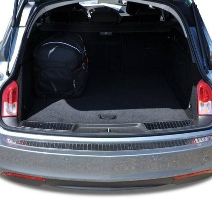 Kjust Kjust Reistassenset voor Opel Insignia Sports Tourer 2008-2017 - Set van 5 Tassen met 3 Roltassen en 2 Vliegtuigtassen Harvest Automotive 5