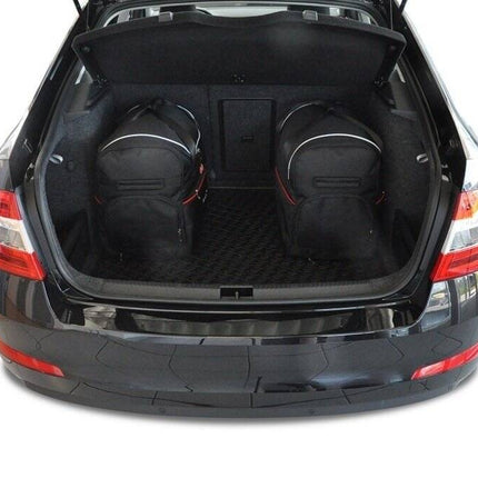 Kjust Kjust Reistassenset voor Skoda Octavia 5-deurs 2013-2020 - Set van 5 Tassen met 3 Roltassen en 2 Sporttassen Harvest Automotive 4