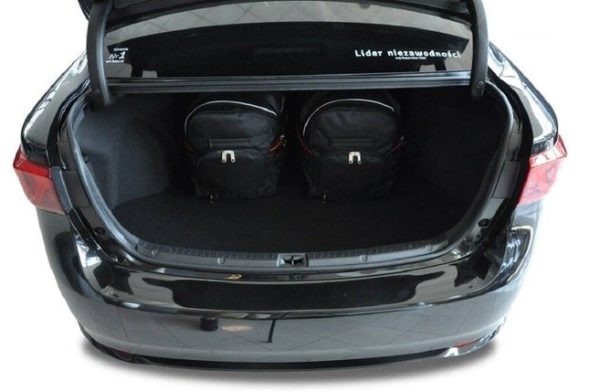 Kjust Kjust Reistassenset voor Toyota Avensis Sedan 2009-2019 - Set van 4 Tassen met 2 Roltassen en 2 Sporttassen Harvest Automotive 2