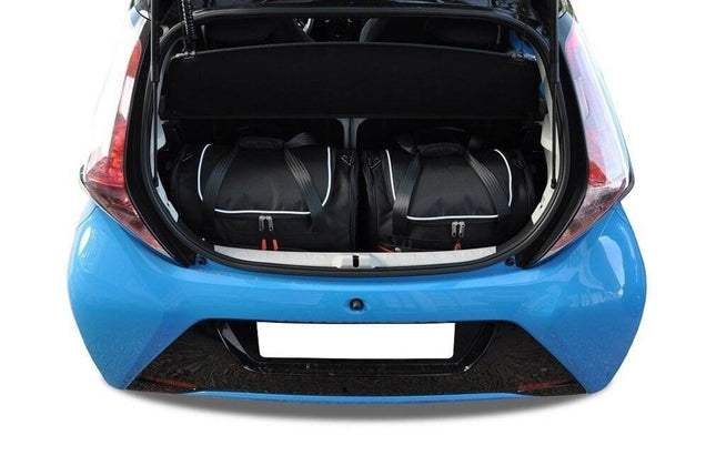 Kjust Kjust Reistassenset voor Toyota Aygo 5-deurs vanaf 2014 - Set van 2 Tassen met 2 Sporttassen Harvest Automotive 1