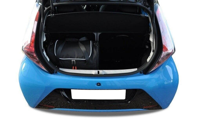 Kjust Kjust Reistassenset voor Toyota Aygo 5-deurs vanaf 2014 - Set van 2 Tassen met 2 Sporttassen Harvest Automotive 2