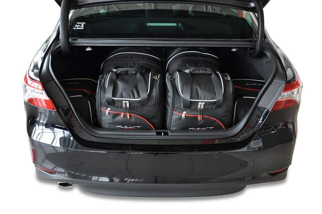 Kjust Kjust Reistassenset voor Toyota Camry Sedan vanaf 2019 - Set van 6 Tassen met 2 Roltassen 2 Sporttassen en 2 Vliegtuigtassen Harvest Automotive 1