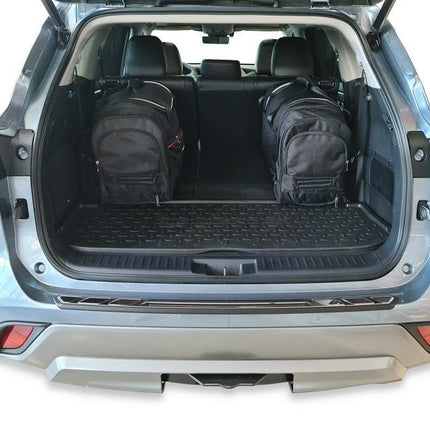 Kjust Kjust Reistassenset voor Toyota Highlander vanaf 2021 - Set van 6 Tassen met 3 Roltassen en 3 Sporttassen Harvest Automotive 5