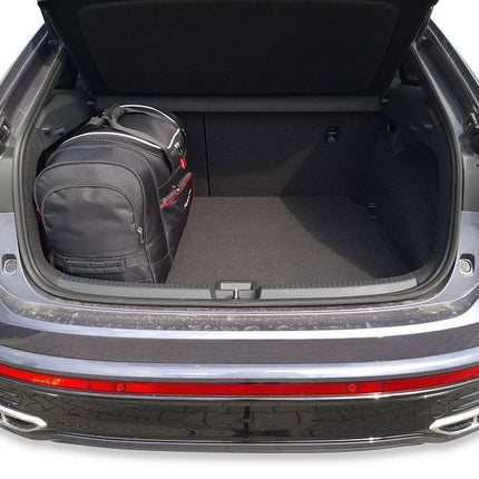 Kjust Kjust Reistassenset voor Volkswagen Taigo vanaf 2021 - Set van 4 Tassen met 2 Roltassen 1 Sporttas en 1 Vliegtuigtas Harvest Automotive 4