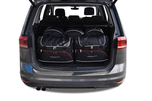 Kjust Kjust Reistassenset voor Volkswagen Touran vanaf 2015 - Set van 5 Tassen met 3 Roltassen en 2 Vliegtuigtassen Harvest Automotive 1