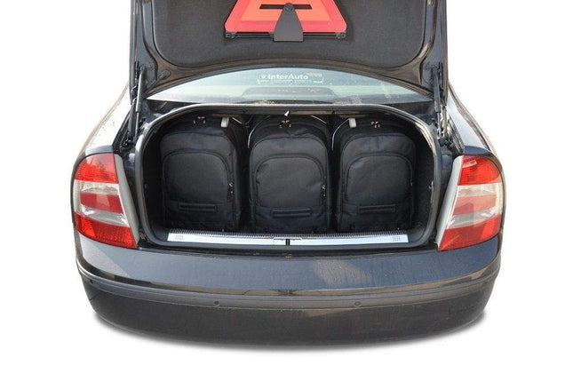 Kjust Reistassenset voor Skoda Superb Sedan 2002-2008 - Set van 5 Tassen met 3 Roltassen en 2 Vliegtuigtassen