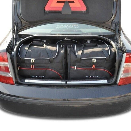 Kjust Reistassenset voor Skoda Superb Sedan 2002-2008 - Set van 5 Tassen met 3 Roltassen en 2 Sporttassen