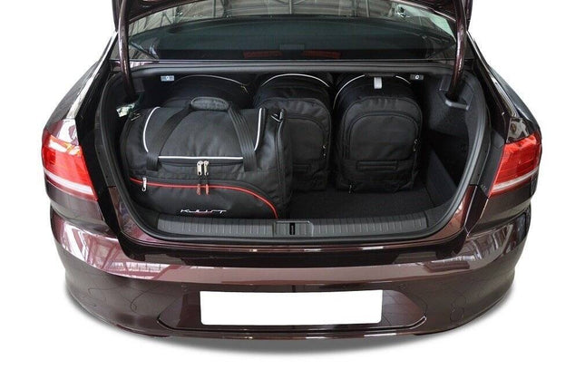 Kjust Reistassenset voor Volkswagen Passat Sedan 2014-2024 - Set van 5 Tassen met 3 Roltassen en 2 Sporttassen