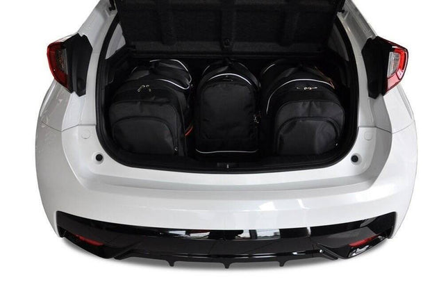 Kjust Reistassenset voor Honda Civic 5-deurs 2011-2017 - Set van 4 Tassen met 2 Roltassen 1 Sporttas en 1 Vliegtuigtas