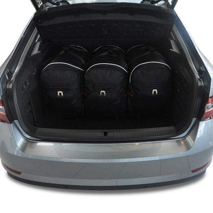 Kjust Reistassenset voor Skoda Superb 5-deurs hatchback 2015-2019 - Set van 5 Tassen met 3 Roltassen en 2 Sporttassen