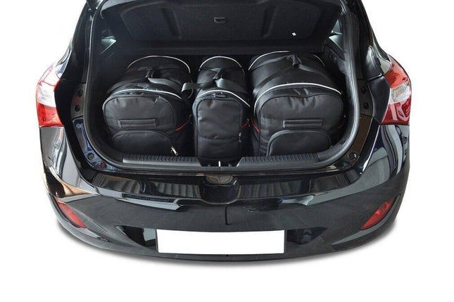 Kjust Reistassenset voor Hyundai i30 3-deurs 2013-2017 - Set van 3 Tassen met 2 Roltassen en 1 Vliegtuigtas
