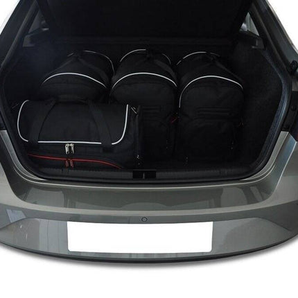 Kjust Reistassenset voor Seat Toledo vanaf 2012 - Set van 5 Tassen met 3 Roltassen en 2 Vliegtuigtassen