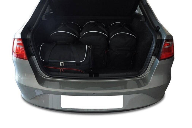 Kjust Reistassenset voor Seat Toledo vanaf 2012 - Set van 5 Tassen met 3 Roltassen en 2 Vliegtuigtassen
