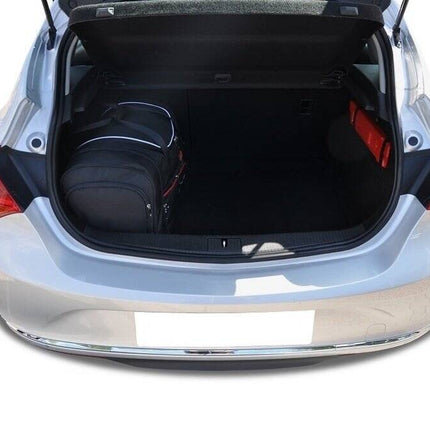 Kjust Reistassenset voor Opel Astra 5-deurs 2009-2015 - Set van 4 Tassen met 2 Roltassen 1 Sporttas en 1 Vliegtuigtas