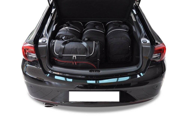 Kjust Reistassenset voor Opel Insignia Grand Sport vanaf 2017 - Set van 5 Tassen met 3 Roltassen en 2 Vliegtuigtassen