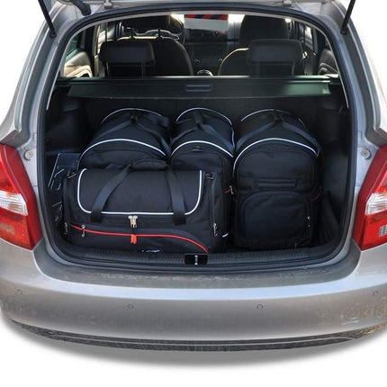 Kjust Reistassenset voor Skoda Fabia stationwagen 2007-2015 - Set van 5 Tassen met 2 Roltassen 1 Sporttas en 2 Vliegtuigtassen