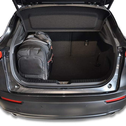 Kjust Reistassenset voor Mazda CX-30 vanaf 2019 - Set van 4 Tassen met 2 Roltassen 1 Sporttas en 1 Vliegtuigtas