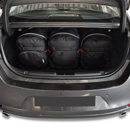 Kjust Reistassenset voor Mazda 3 Sedan vanaf 2019 - Set van 5 Tassen met 3 Roltassen en 2 Sporttassen