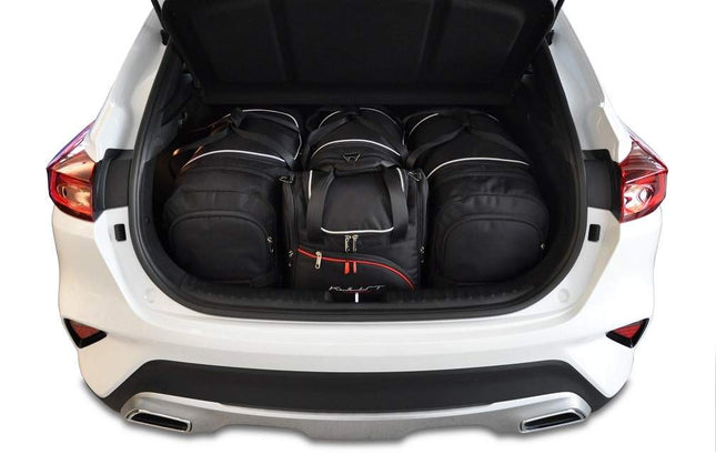 Kjust Reistassenset voor Kia Venga 5-deurs vanaf 2010 - Set van 4 Tassen met 2 Roltassen 1 Sporttas en 1 Vliegtuigtas