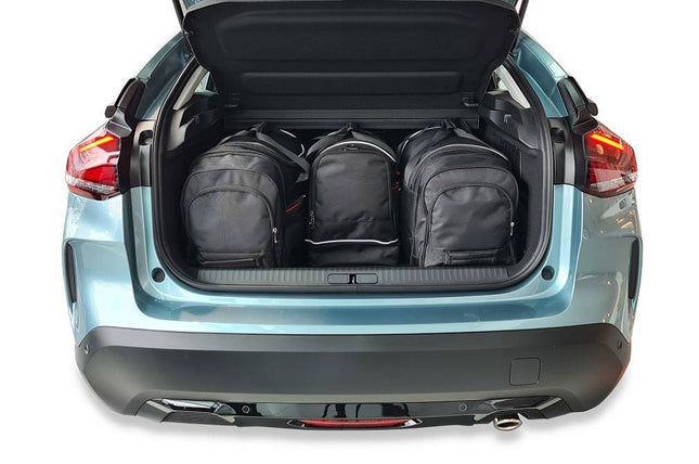 Kjust Reistassenset voor Citroen e-C4 5-deurs vanaf 2020 - Set van 4 Tassen met 2 Roltassen 1 Sporttas en 1 Vliegtuigtas