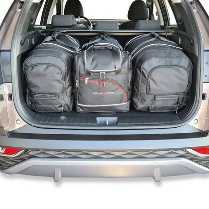 Kjust Reistassenset voor Hyundai Tucson vanaf 2020 - Set van 4 Tassen met 2 Roltassen 1 Sporttas en 1 Vliegtuigtas