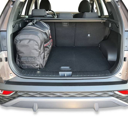 Kjust Reistassenset voor Hyundai Tucson vanaf 2020 - Set van 4 Tassen met 2 Roltassen 1 Sporttas en 1 Vliegtuigtas