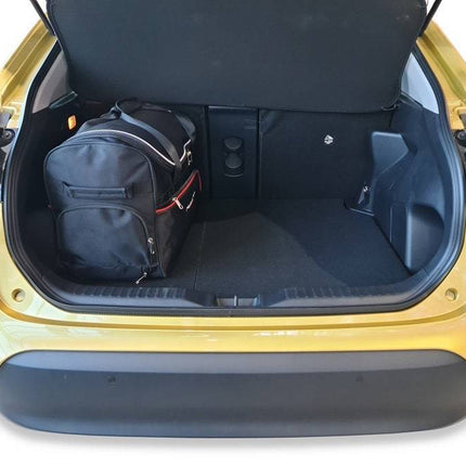 Kjust Reistassenset voor Toyota Yaris Cross vanaf 2021 - Set van 4 Tassen met 2 Roltassen en 2 Sporttassen