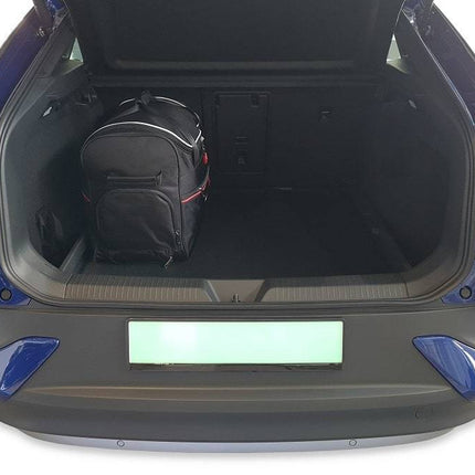 Kjust Reistassenset voor Volkswagen ID.5 vanaf 2022 - Set van 5 Tassen met 2 Roltassen 1 Sporttas en 2 Vliegtuigtassen